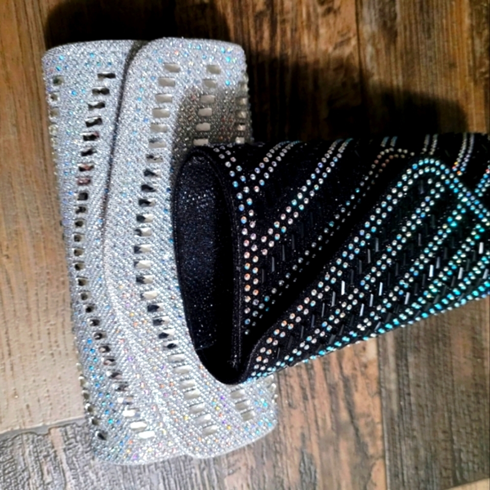 Evening Clutch in Black & Silver Stones